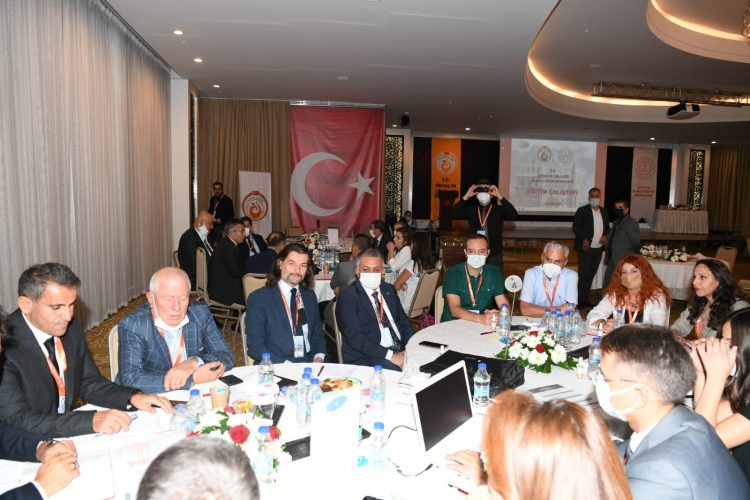 Antalya Valilik himayeleri ve İl Milli Eğitim koordinesinde “Eğitim Çalıştayı” na katıldık.